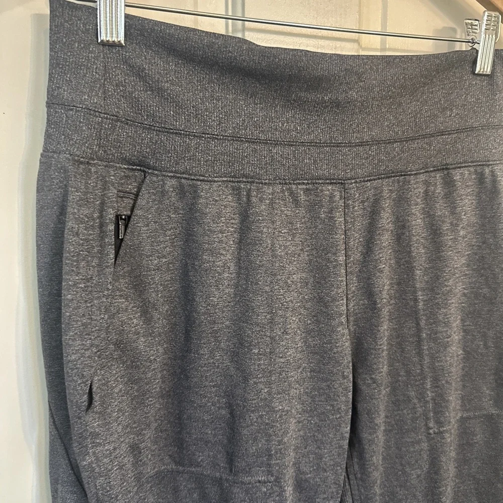 ATHLETA Venice Jogger Pants - $98 Grey Heather Size Medium